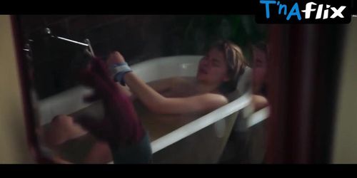 brian hartle share chloe grace moretz sex scene photos