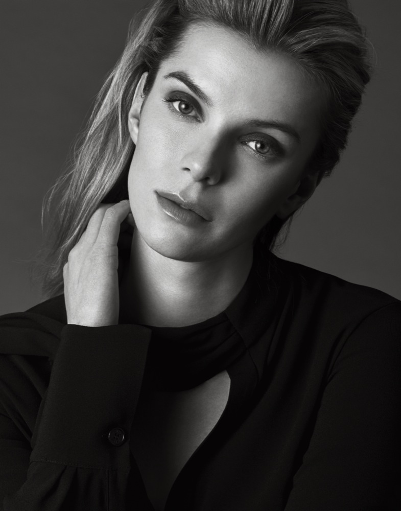 bill bruneau recommends betty gilpin naked pic