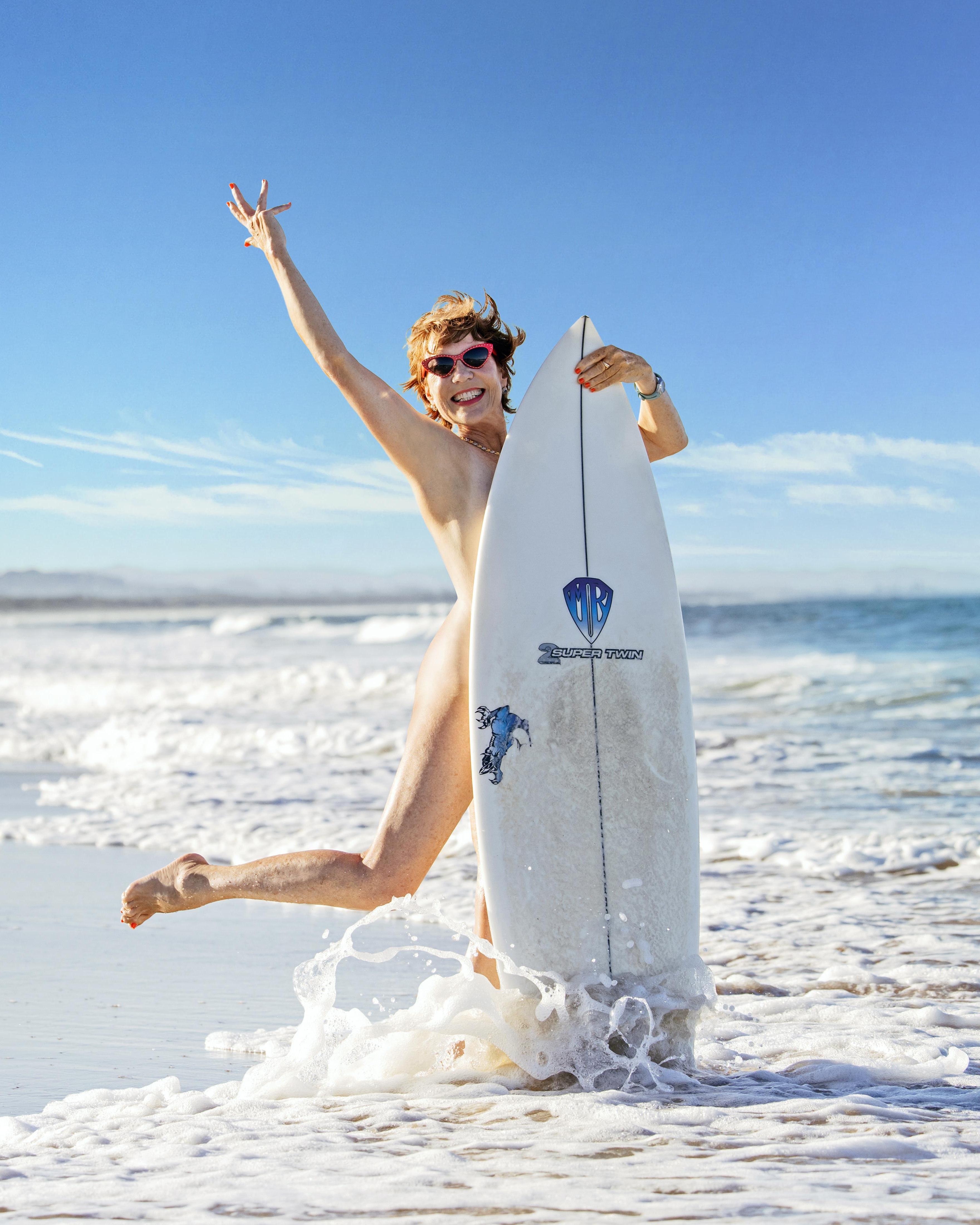 legs spread nude beach