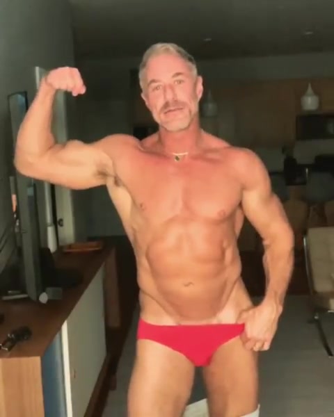 ali fares share muscle mature porn photos