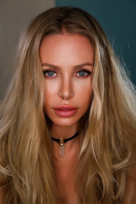 Nicole Aniston Face uppsala sexleksak