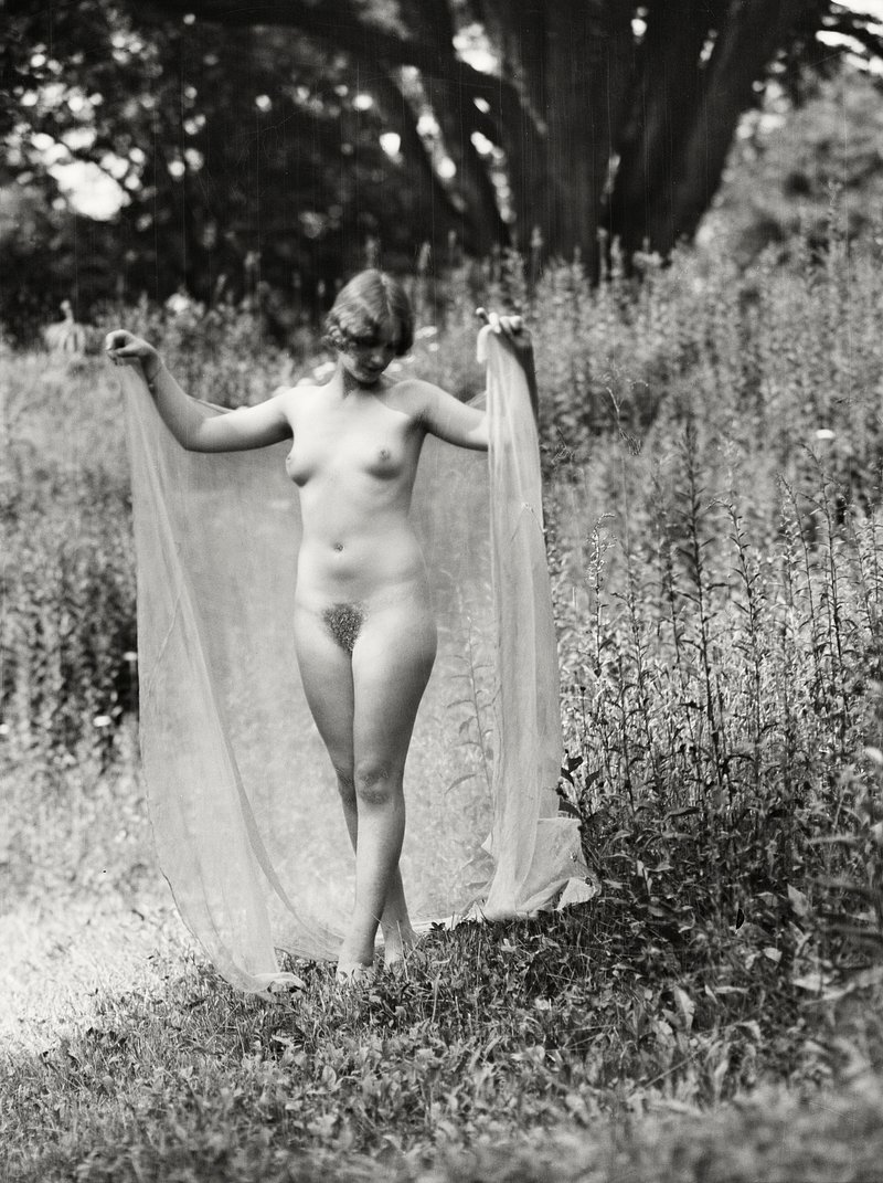 aleena masood add photo vintage nakedness