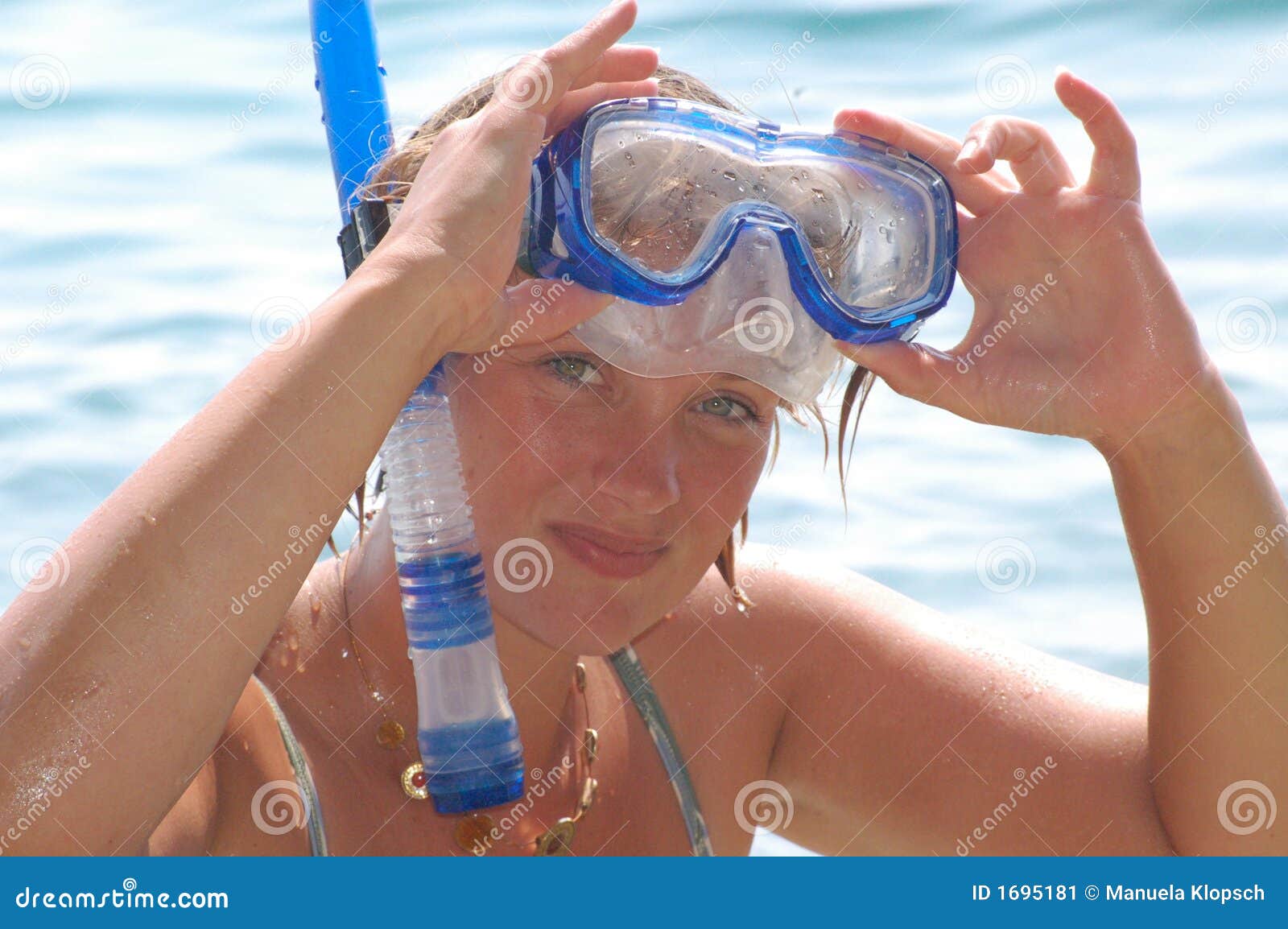 abdallah harb add photo naked snorkeling