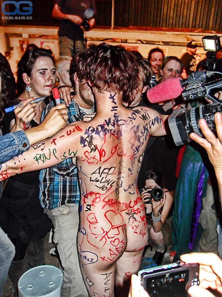 carlos pesina recommends Amanda Palmer Nude