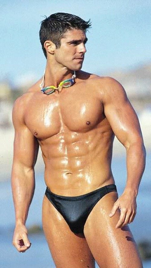 branden warren add photo hung guys in speedos