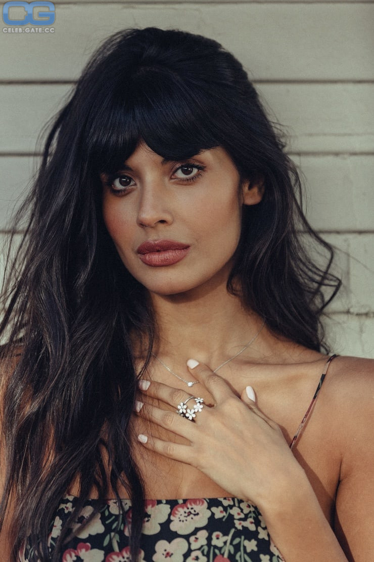 berta serrano recommends Jameela Jamil Naked