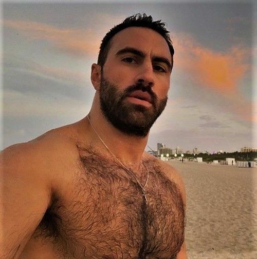 ann yeckley share hairy men tumblr photos