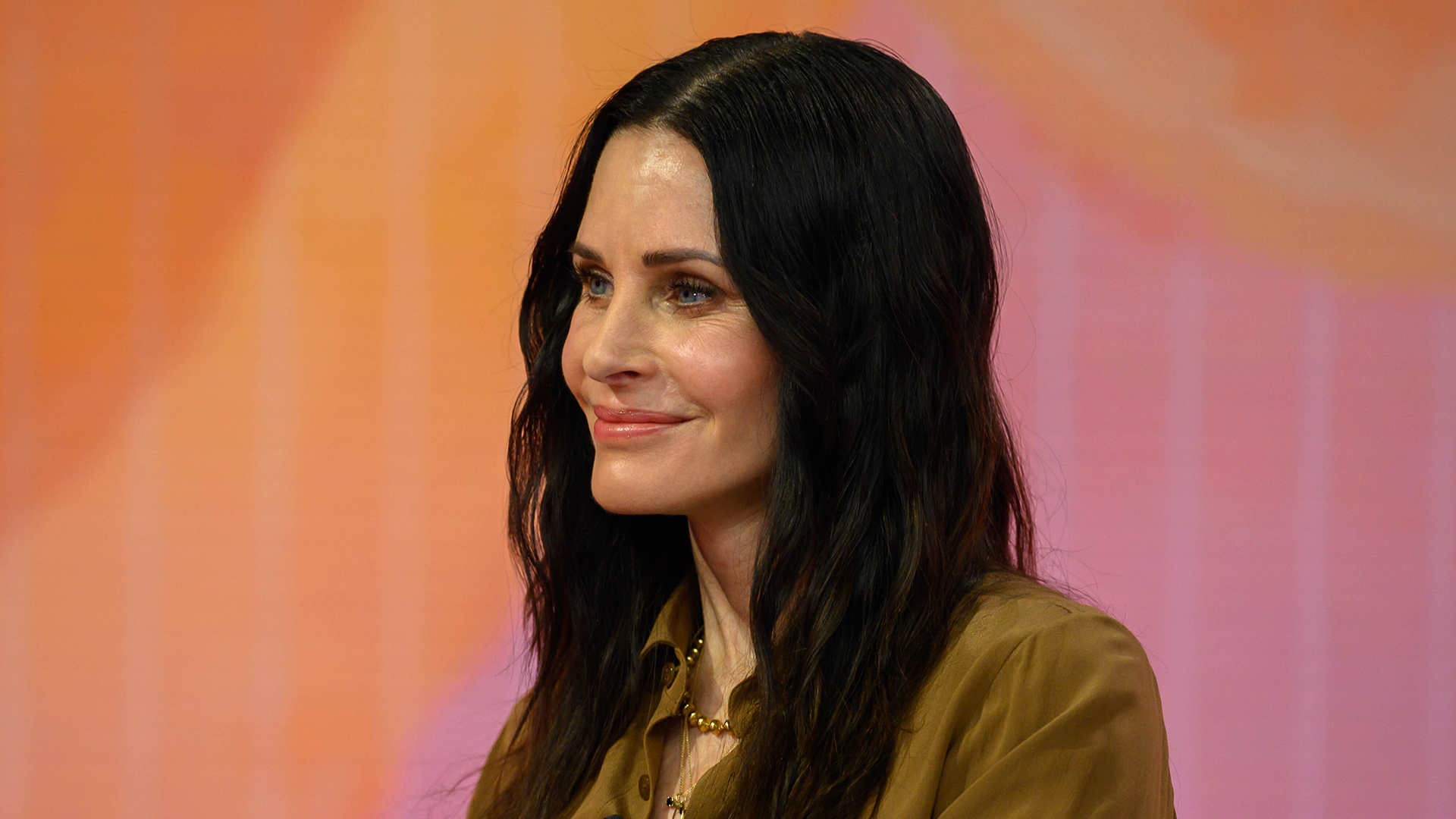 deloris jobb recommends courtney cox nipple pic