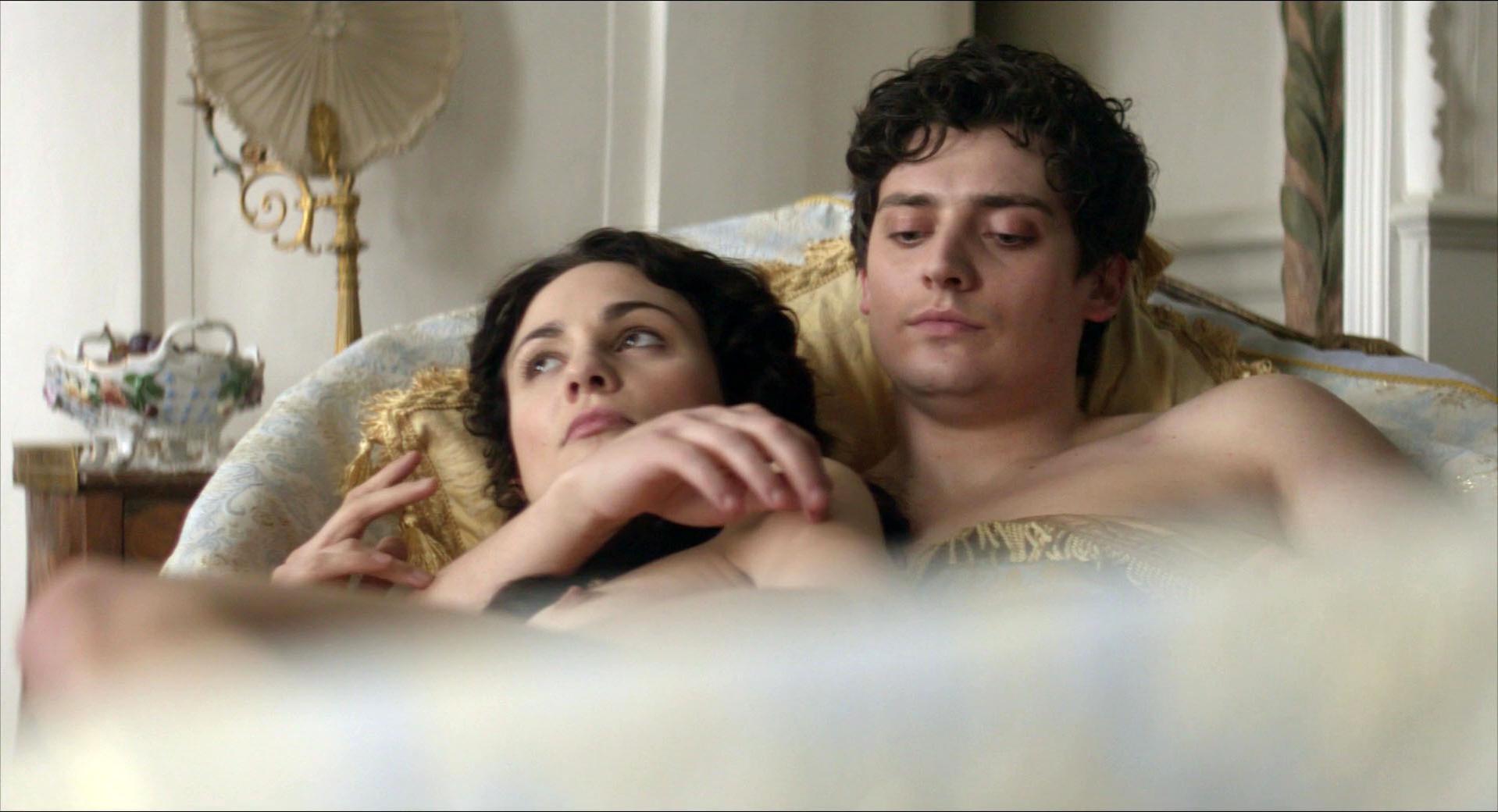 dodie ibanez recommends tuppence middleton nude pic