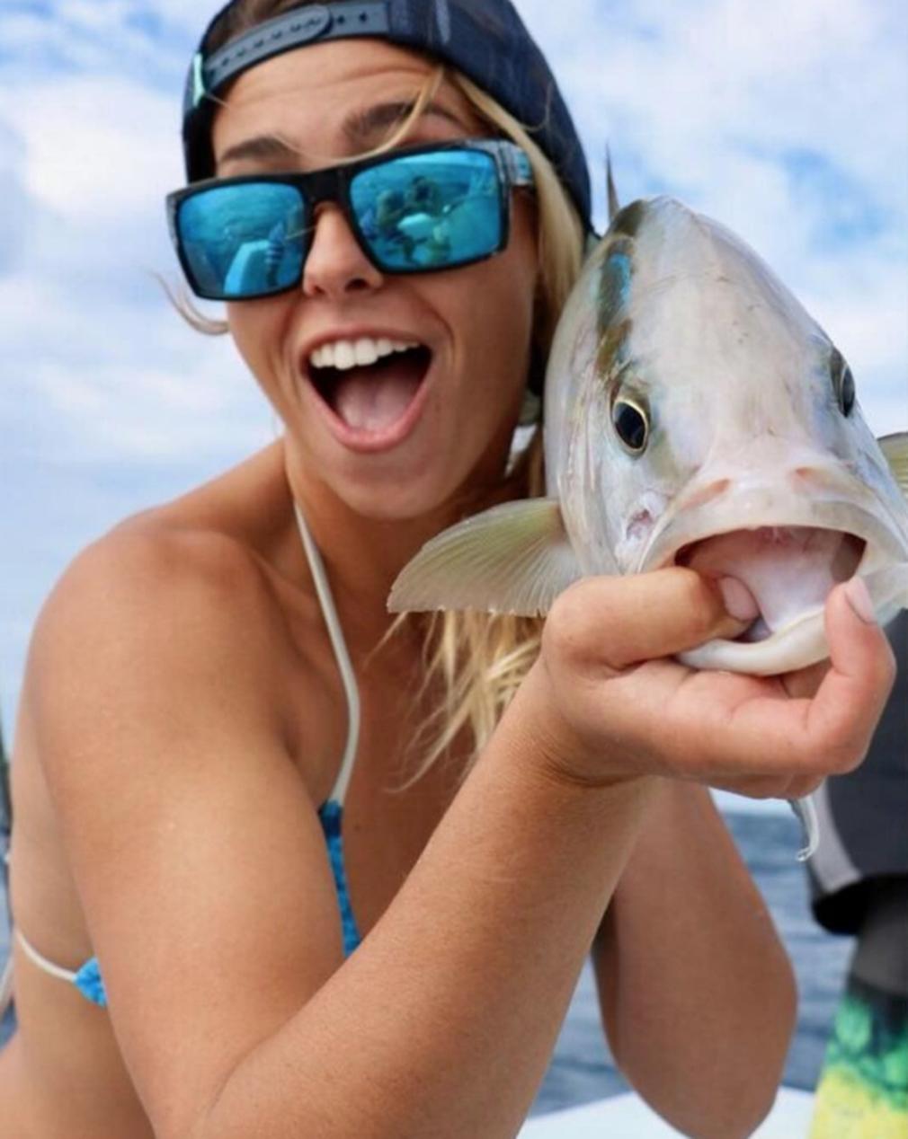 nude women fishing