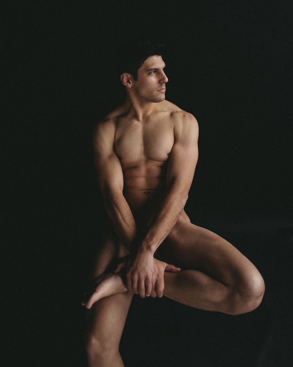 dave ruel recommends mens naked photoshoot pic