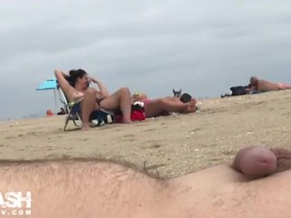 alessandra rodrigues recommends masturbating in public male pic