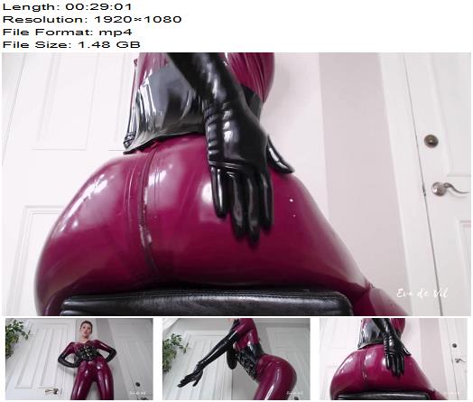 dion bates recommends eva de vil latex pic