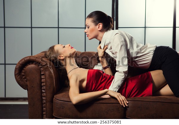 Best of Lesbians seduce