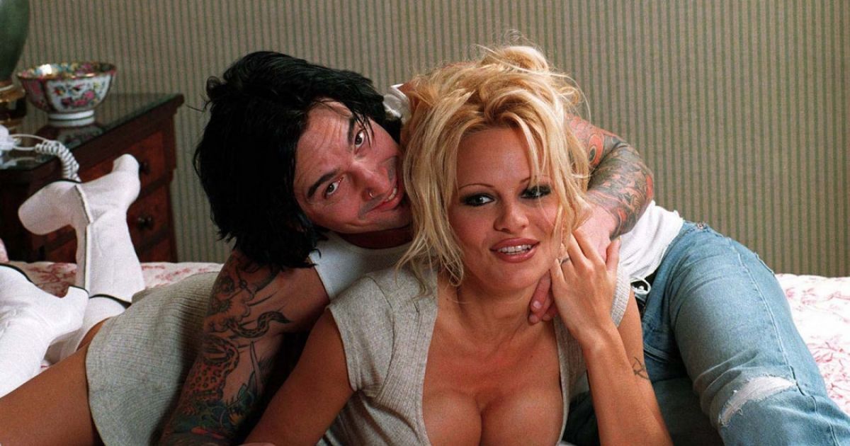 andrea bell jones recommends pamela anderson nude video pic