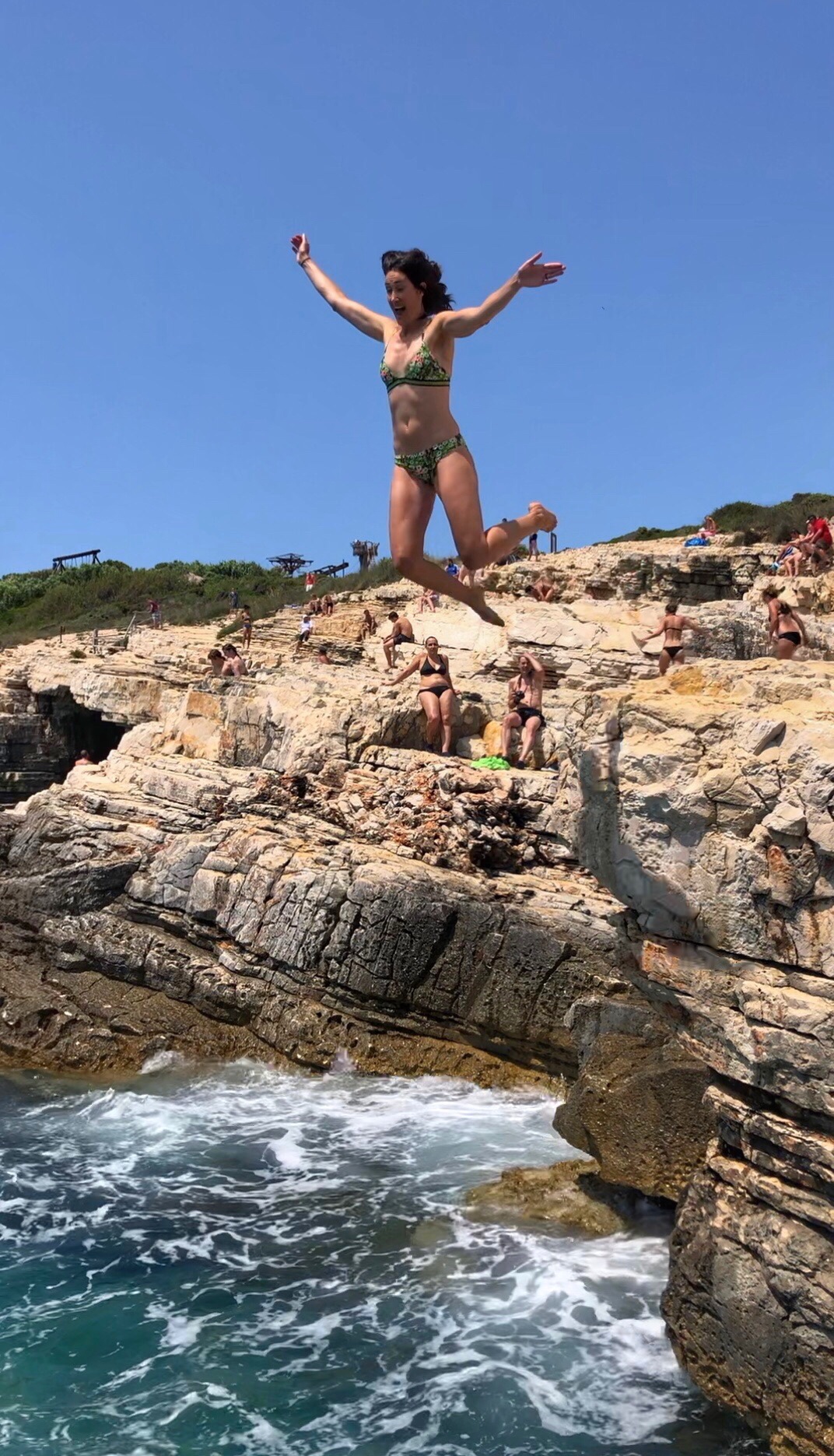 brett albright recommends Cliff Diving Nude