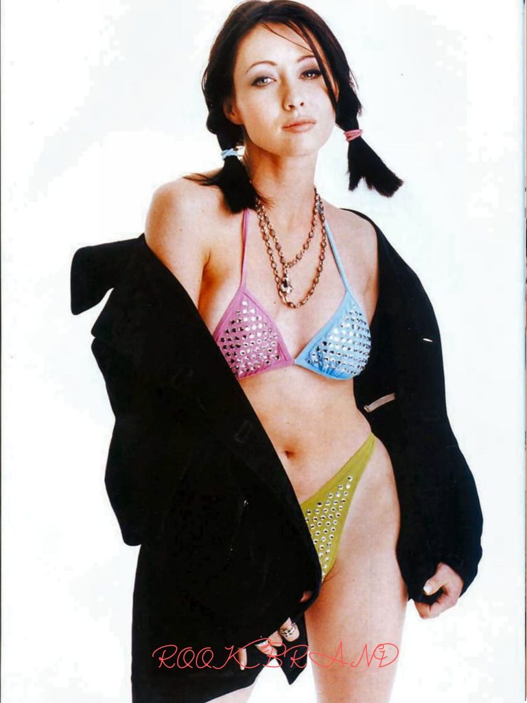 claris lee add shannen doherty sexy photo