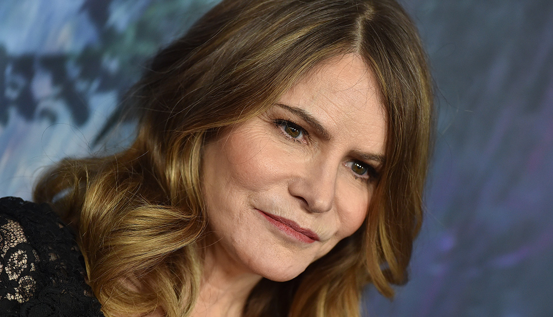 asma kaki recommends jennifer jason leigh hot pic