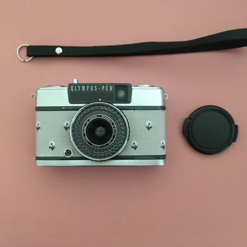 brandi cisneros collins recommends peni camera pic