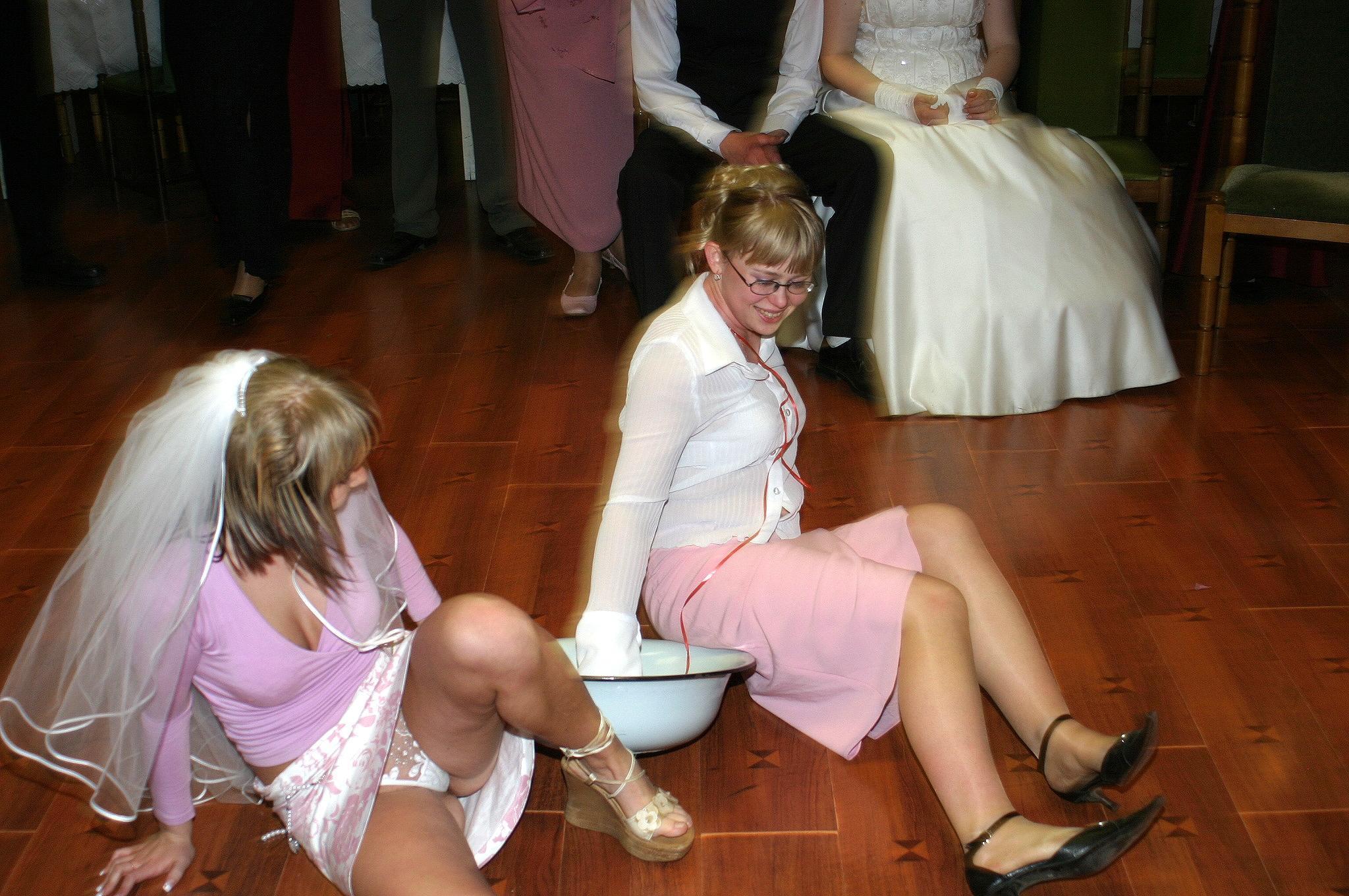 brent sizemore add upskirts wedding photo