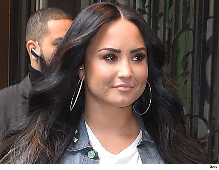 dewayne storey recommends demi lovato blowjob pic