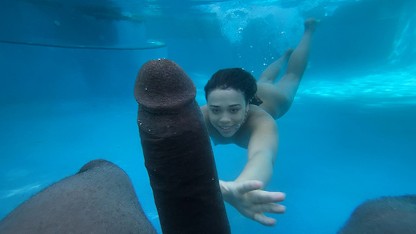 cristi stanciu recommends underwater cumming pic