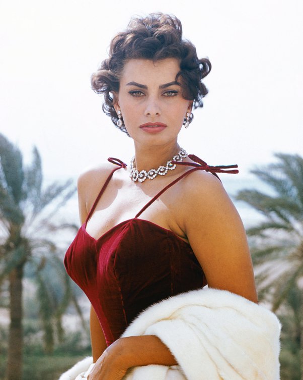 bob gainey recommends Sophia Loren Breasts