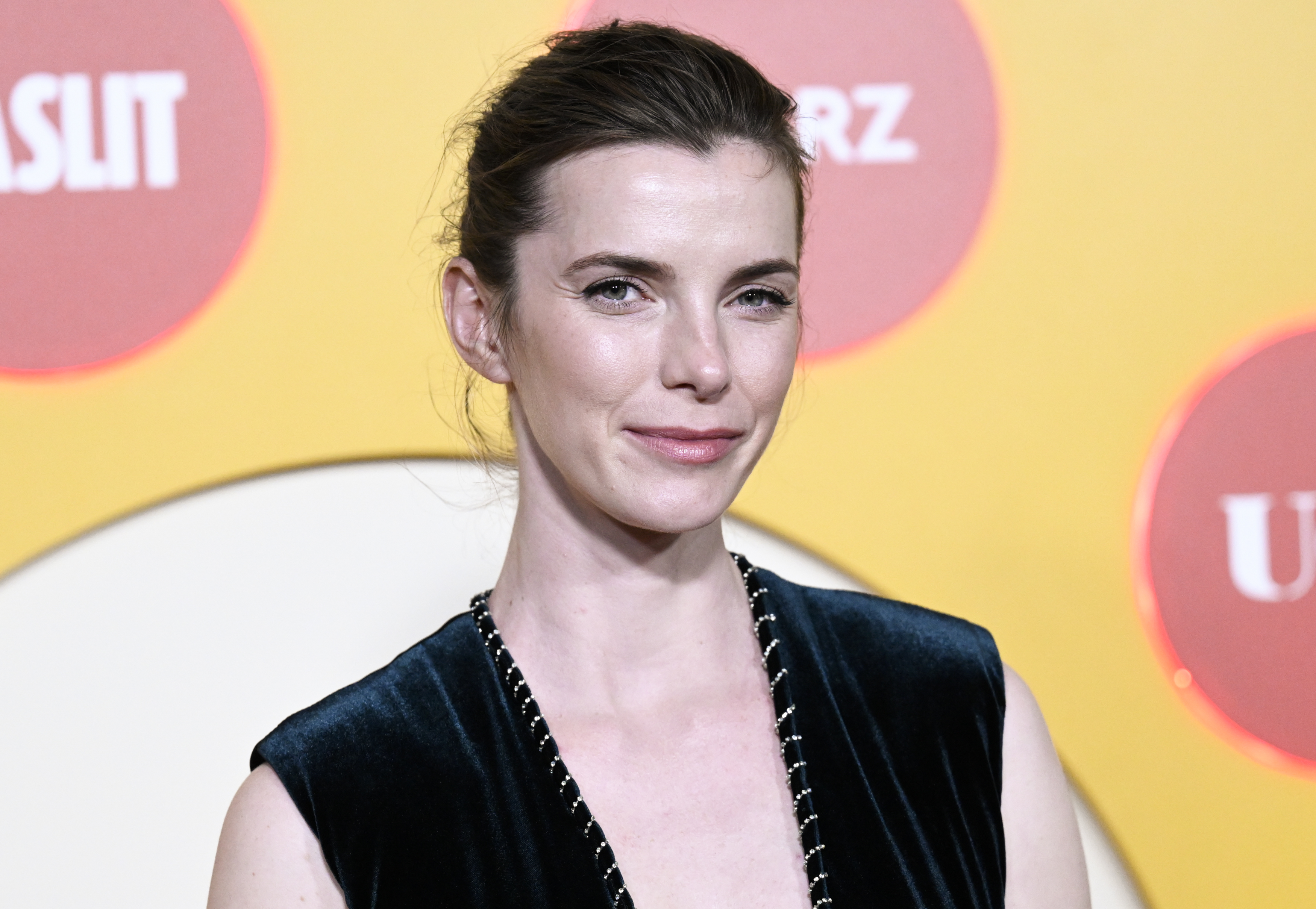 barbara sorce recommends betty gilpin naked pic