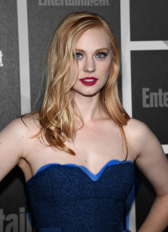 albert faustin recommends deborah ann woll tits pic