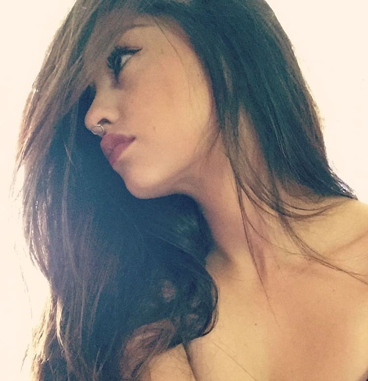 jeannie mai naked