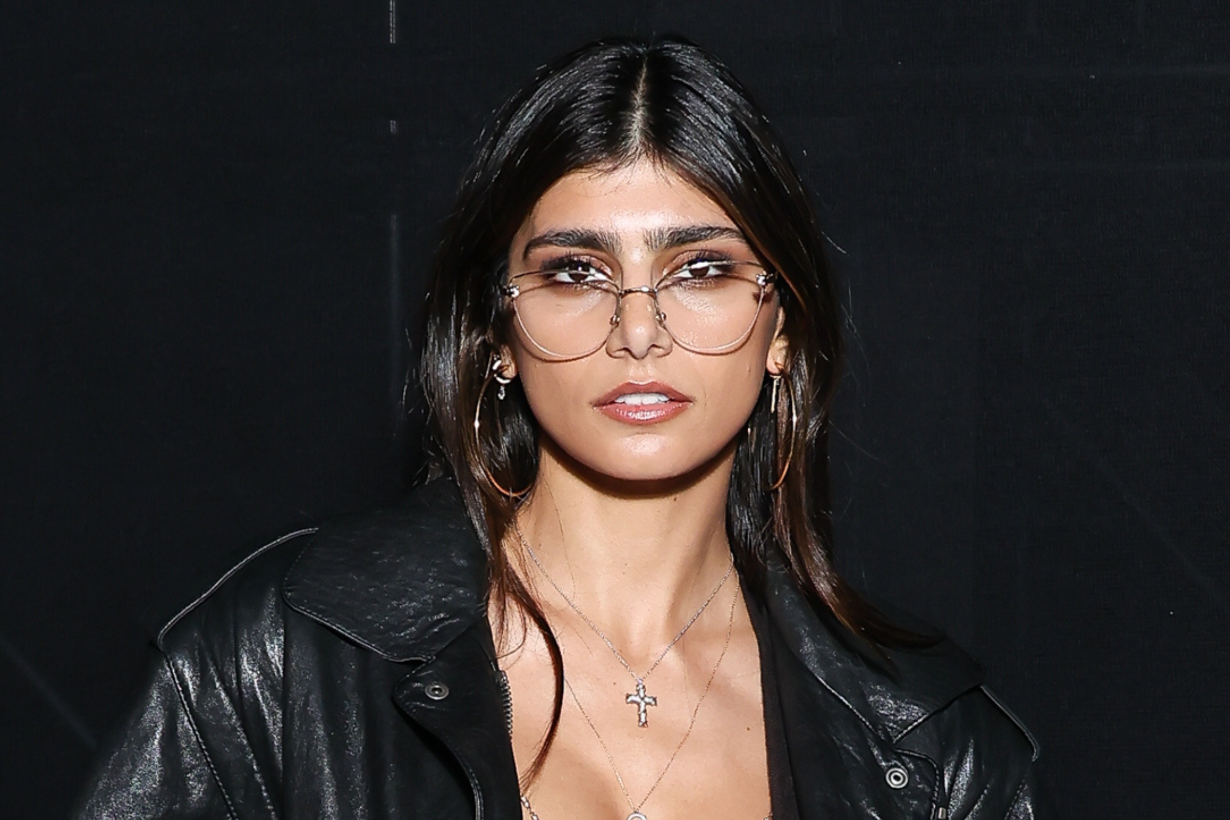 annette eksteen recommends Mia Khalifa 4k