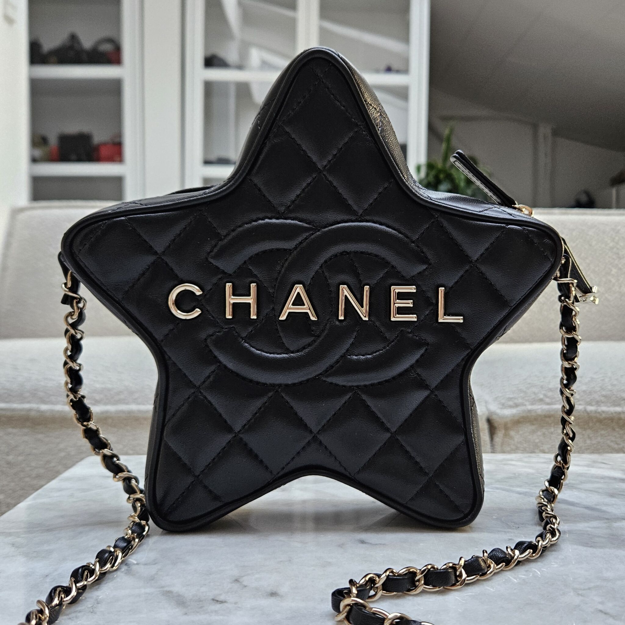 chris herriott recommends Chanel Star