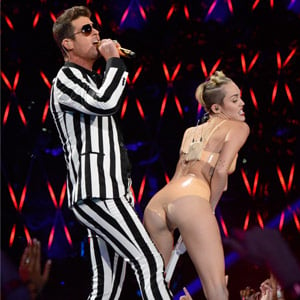 adam coline share miley cyrus nude on stage photos