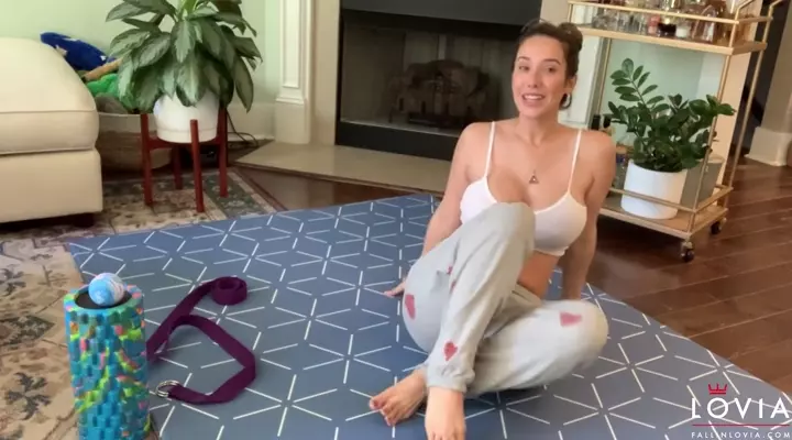 deborah collazo recommends eva lovia yoga pic