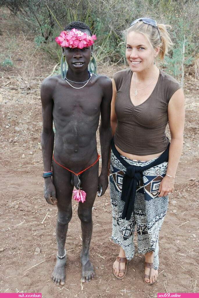 African Tribes Nude milf boobs