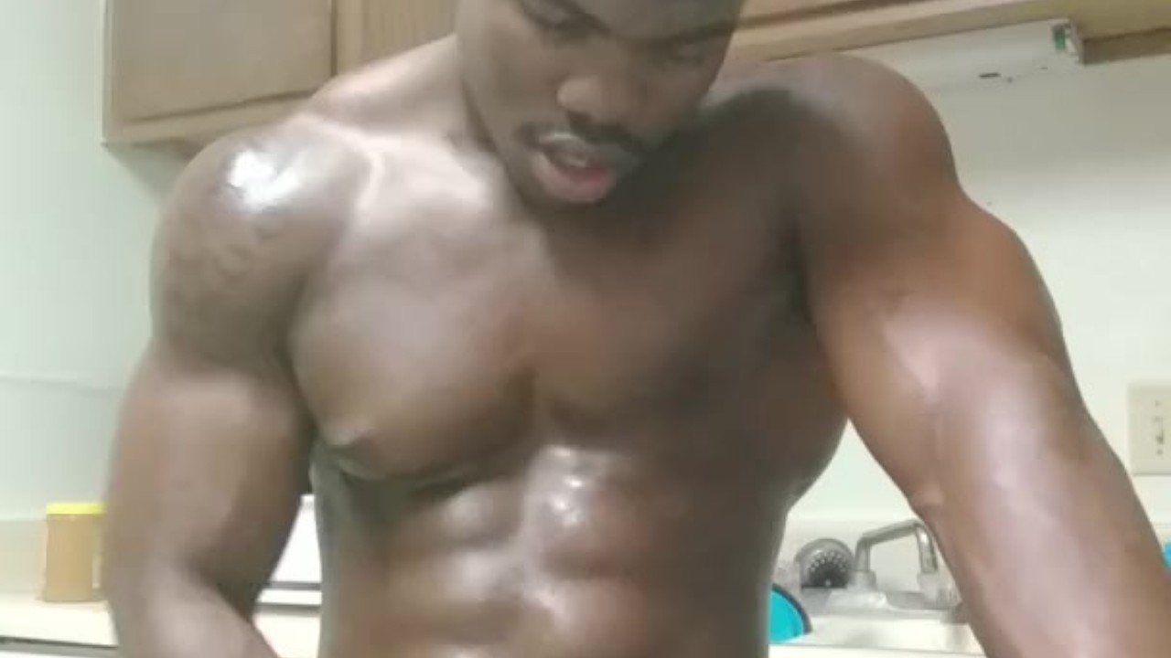 Black Muscle Jerk Off tranny creampie