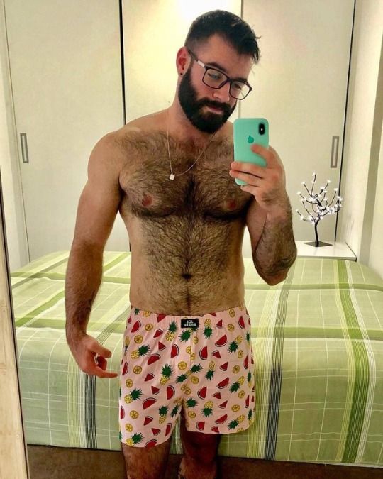 carolina paredes share hairy men underwear photos