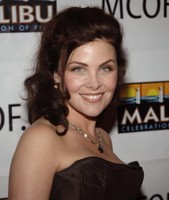 charming queen share sherilyn fenn two moon photos