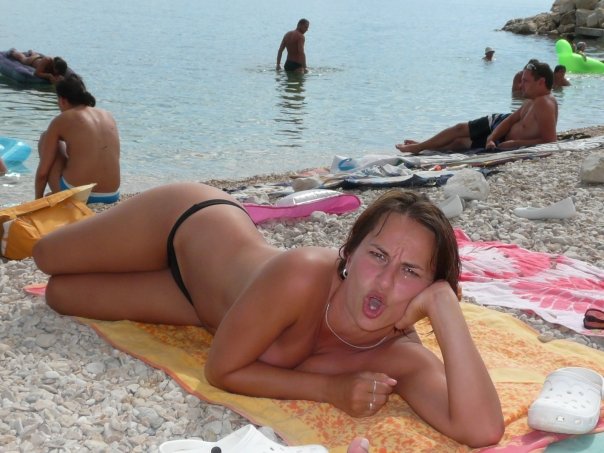 women nudists pics