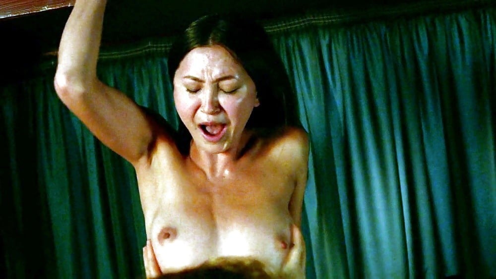 Kimiko Glenn Tits mar gangbang