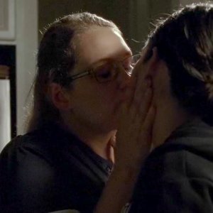 britt elliott recommends merritt wever nude pic