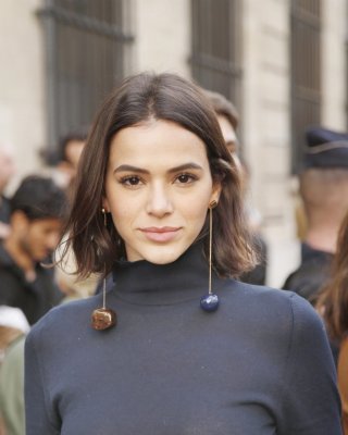 alexis tabra recommends Bruna Marquezine Boobs