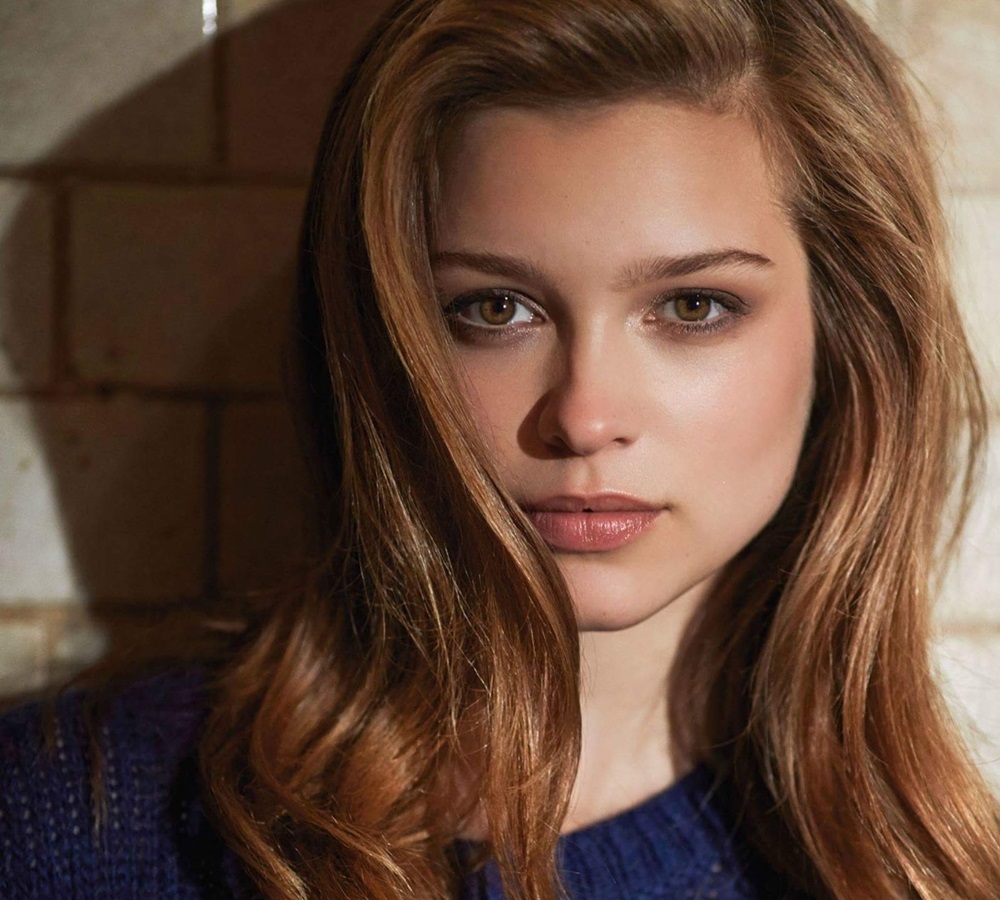 connie day recommends Sophie Cookson Nude