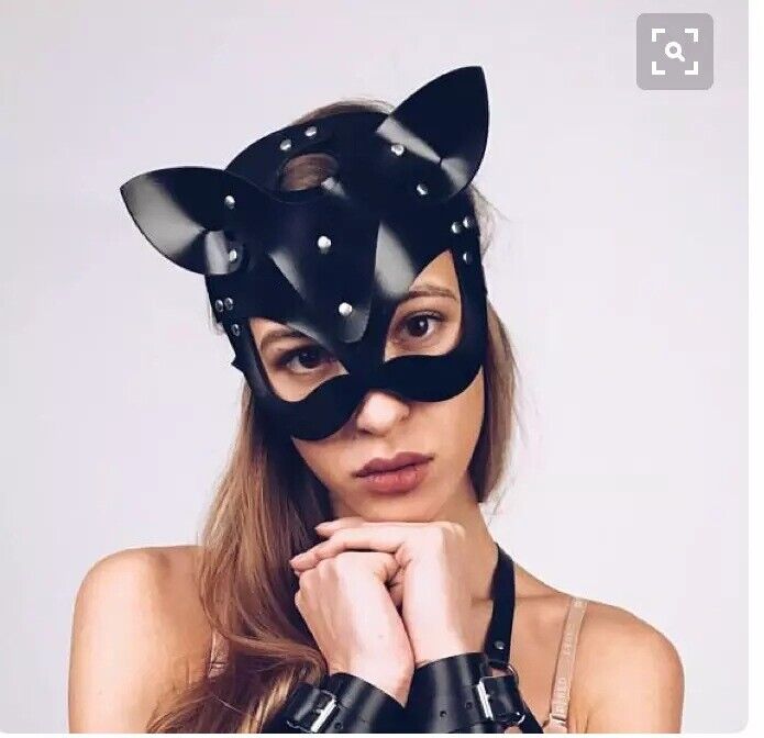 compudesk desk recommends catwoman xxx pic