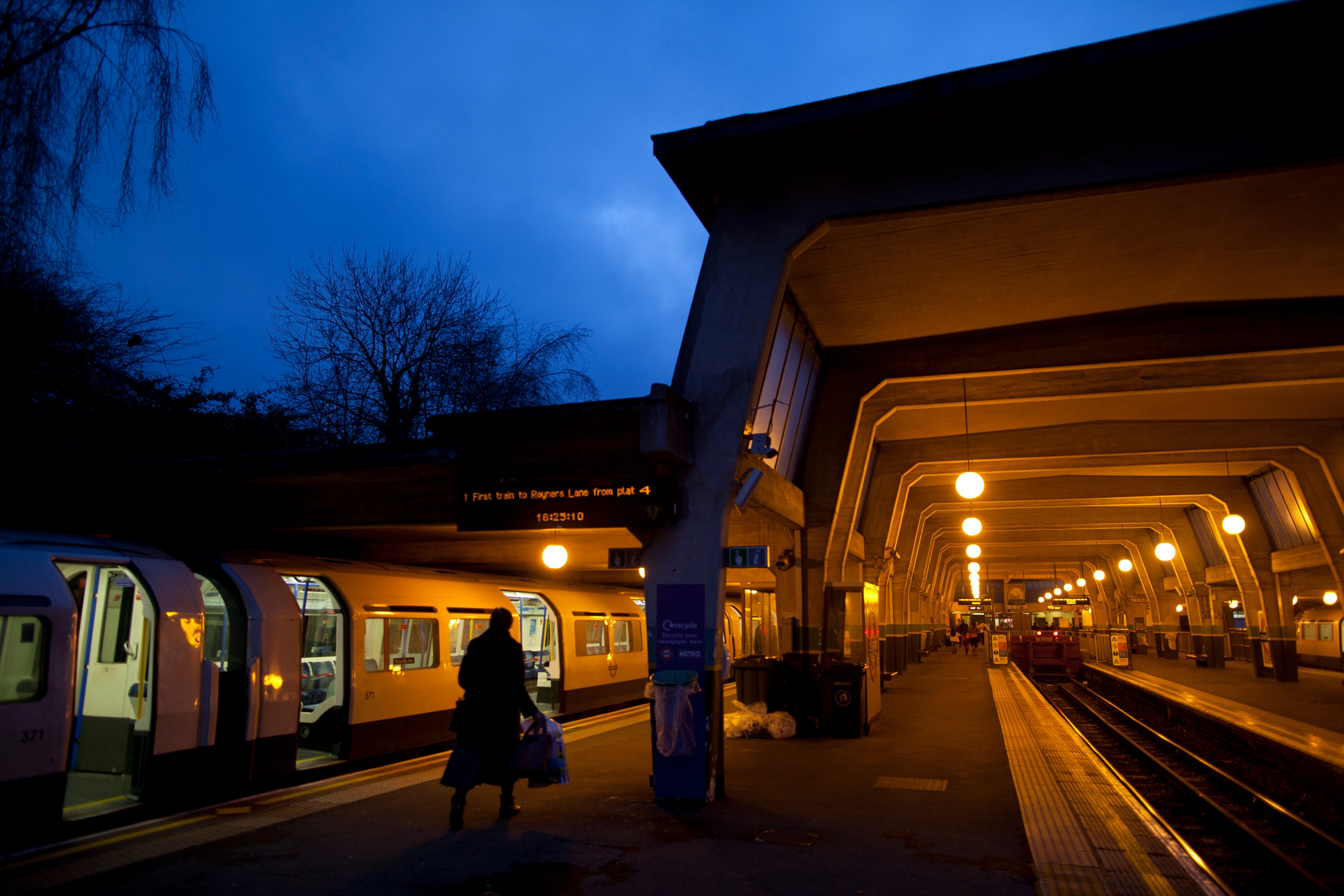 anne doar recommends Public Flashing Tube