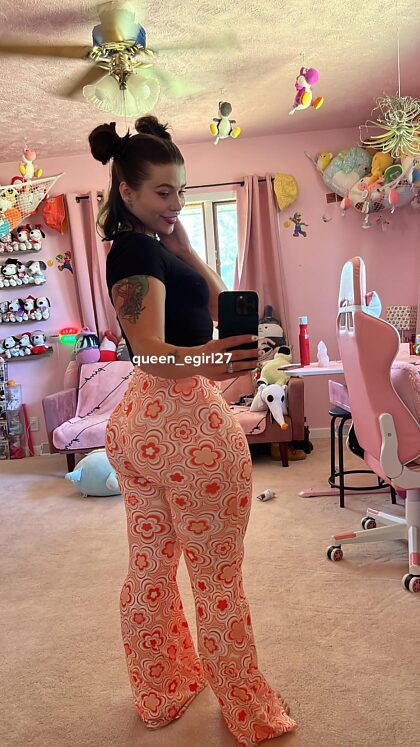 amber draughn add flare leggings porn photo