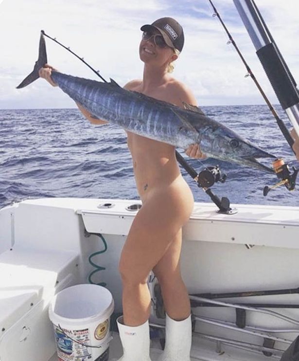 naked fishing babes