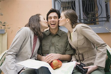 Threesome Kissing fakes faked