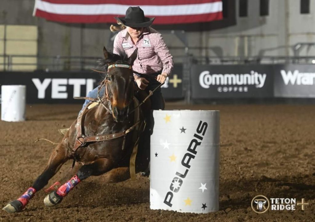 ashley mackiewicz add daisy taylor riding photo