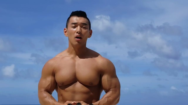 andrew clemons share asian muscle porn photos